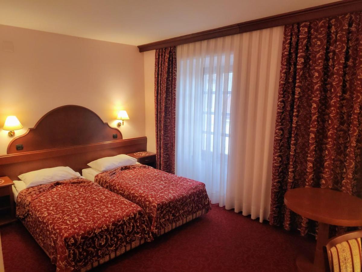 Hotel Amalia Ludbreg Extérieur photo