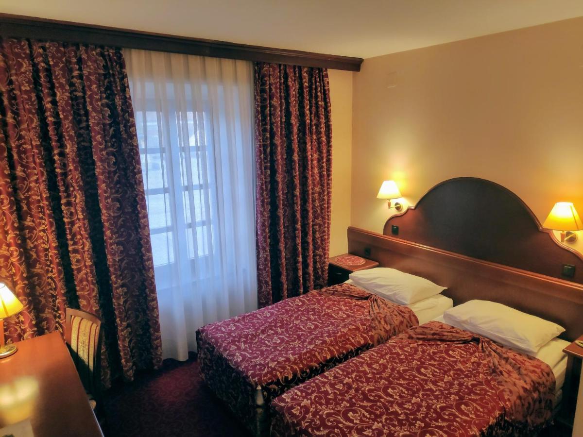 Hotel Amalia Ludbreg Extérieur photo